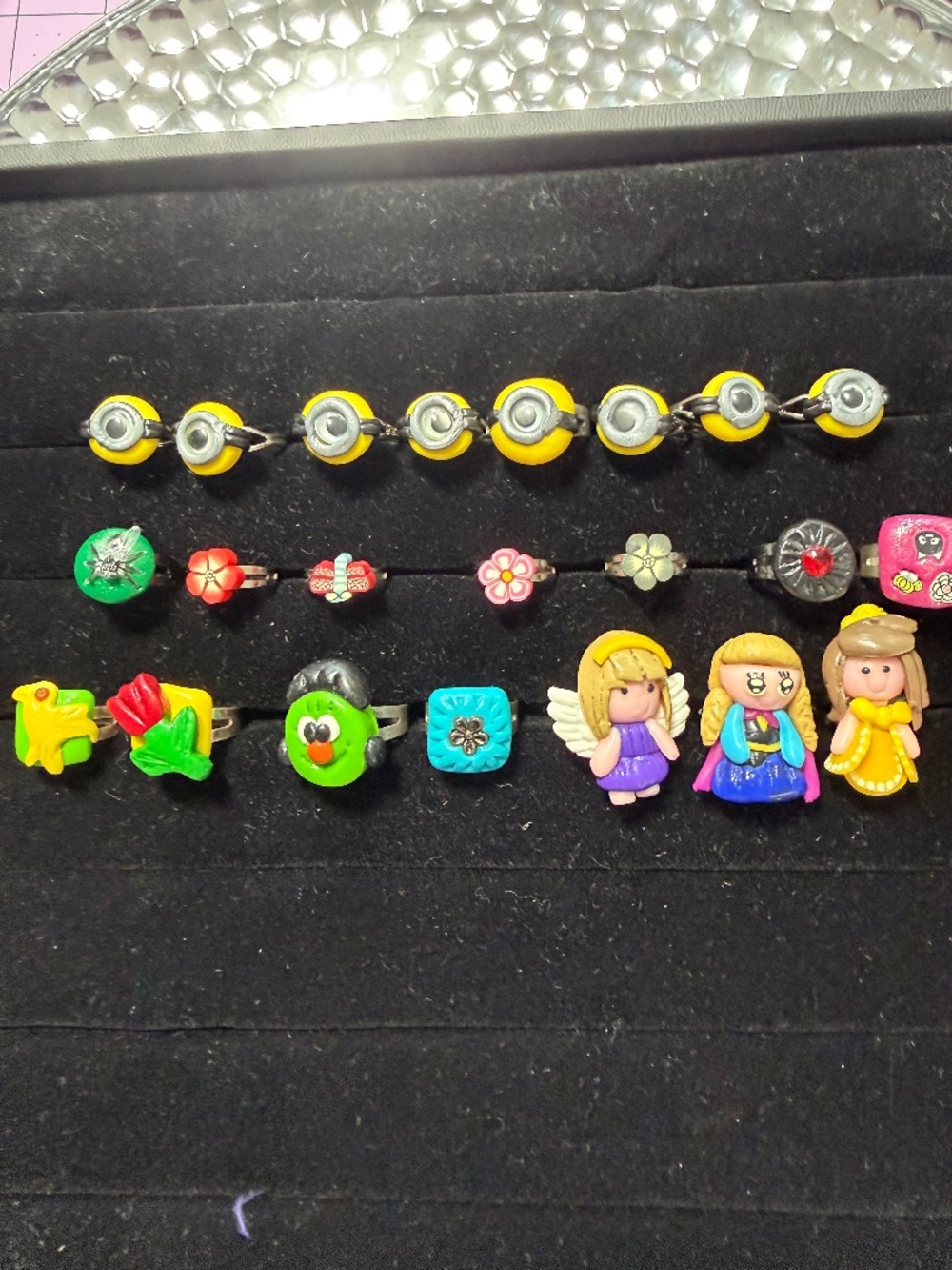 Lot of 22 Kids adjustable rings for resale Or party favors